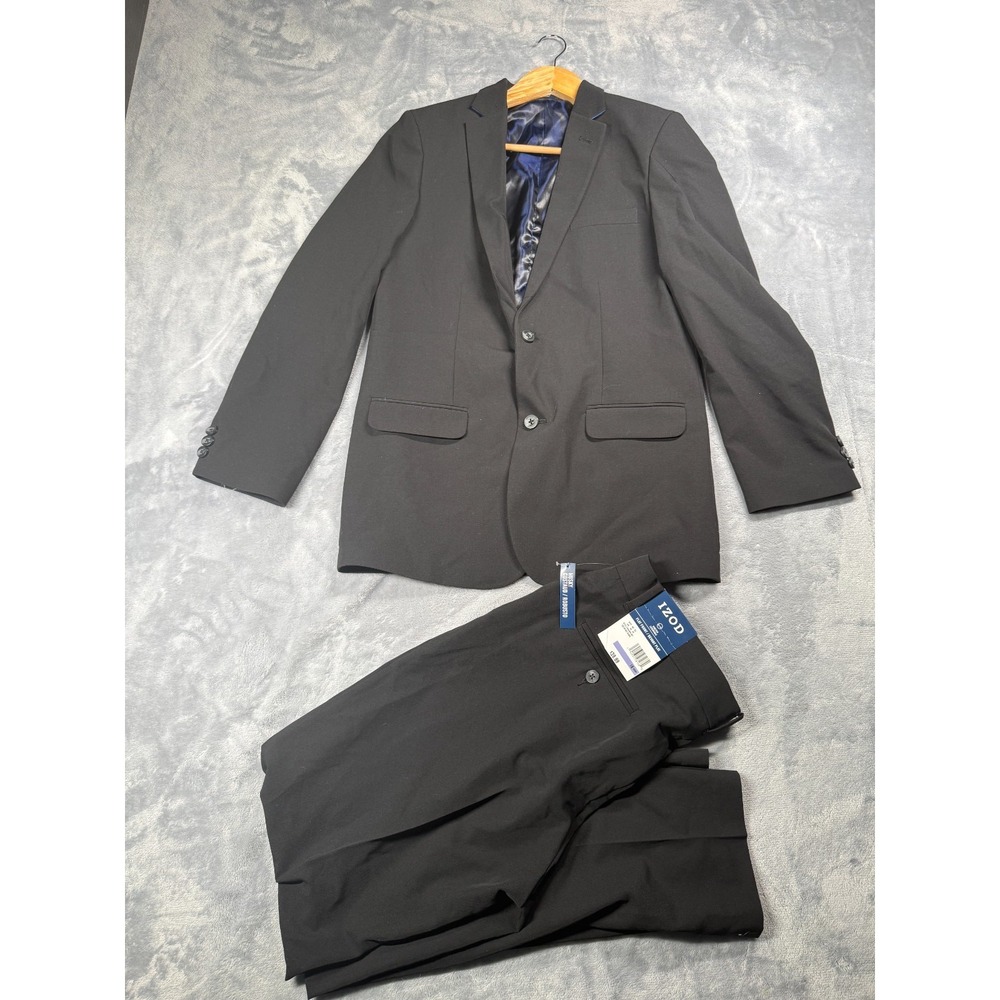 NWT IZOD Boys 18 Black 2 Piece Suit Set Single Breasted Notch Lapel Z8J0017-001